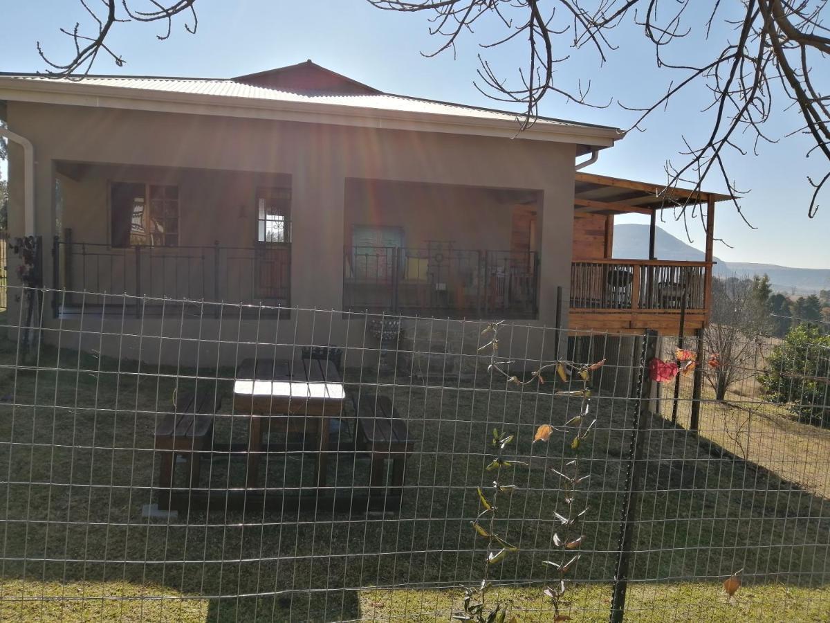 Hotel The Fat Mulberry Guest Farm Fouriesburg Exterior foto